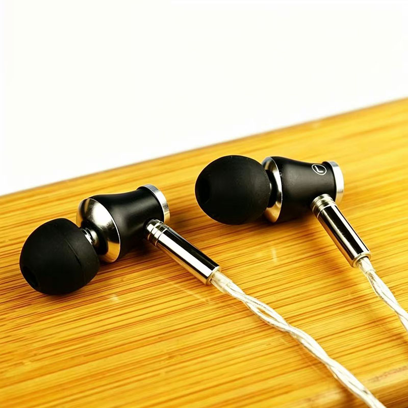 HiFi In-Ear Earbuds MMCX Inter - Wired Earphone Mic recensione e prezzo