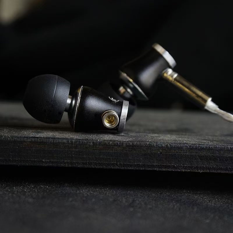 HiFi In-Ear Earbuds MMCX Inter - Wired Earphone Mic recensione e prezzo